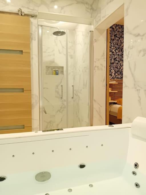 Maison Avec Jacuzzi - Louvres Proche Roissy Cdg - Paris Экстерьер фото